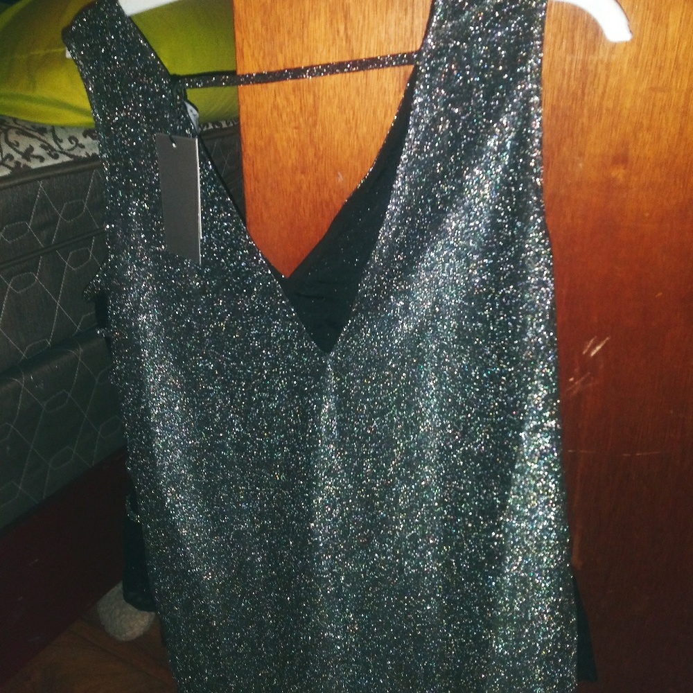 Tank - Picture 2 of 2